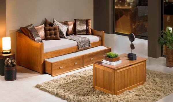 Sofá cama de madeira para sala de estar