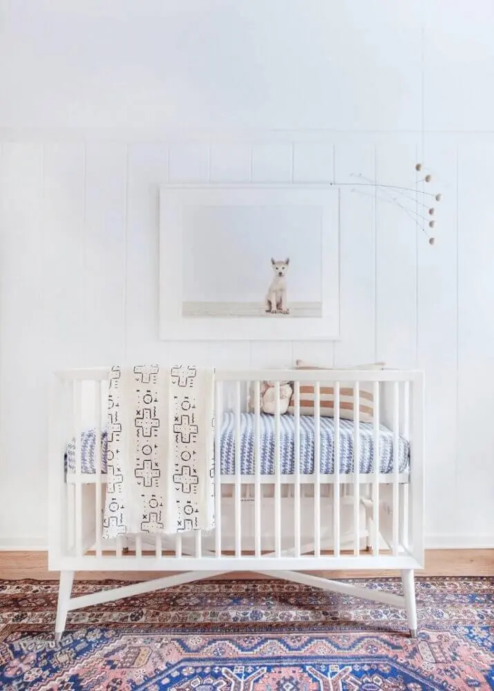 modelo de berço para decoração de quarto de bebê feminino simples e barato Foto Freshome